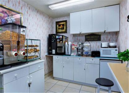 Microtel Inn & Suites By Wyndham Gallup - Pet Friendly Restaurant photo