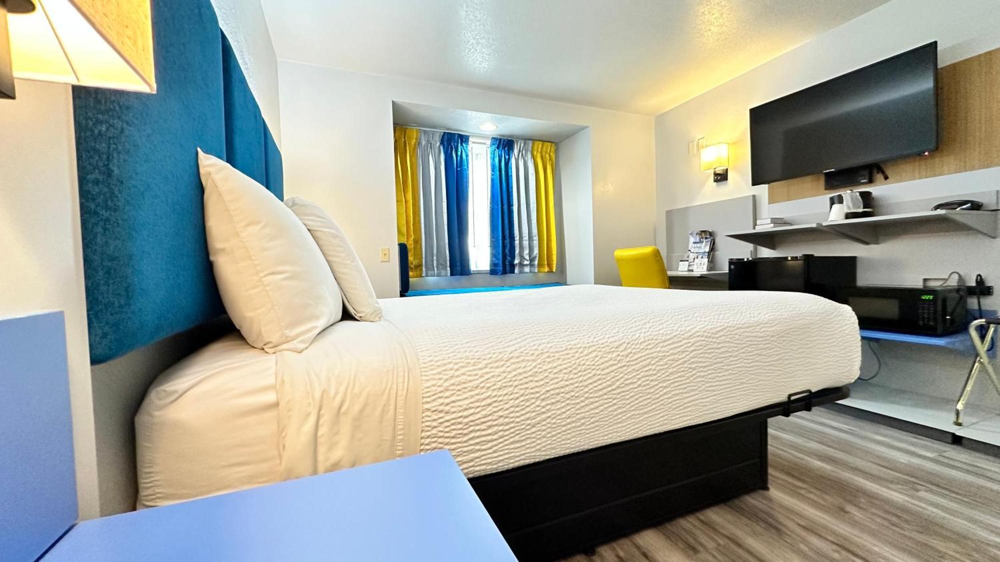 Microtel Inn & Suites By Wyndham Gallup - Pet Friendly Exterior photo